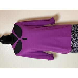 Lane Bryant Sweater 18/20 Plus Size Purple Cut Out Neckline Knit Soft